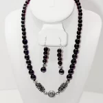 Onix necklace and earrings